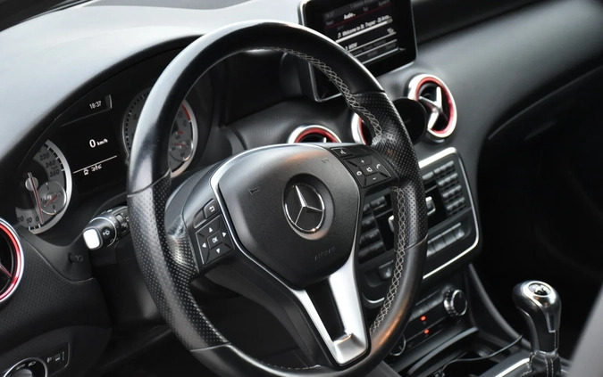 Mercedes-Benz Klasa A cena 42900 przebieg: 203081, rok produkcji 2013 z Rzeszów małe 466